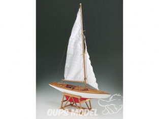 Corel bateaux bois SM51 Dragone Monotype classe internationale 1/25