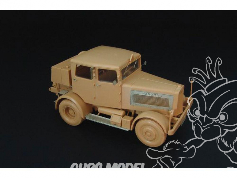 TAMIYA maquette plastique à construire de tracteur lourd allemand SS100 (  très détaillé) (colle et peintures non incluses) - Planet Passions