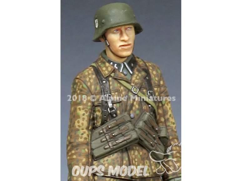 Alpine figurine 35245 WSS Grenadier avec une MP40 1/35