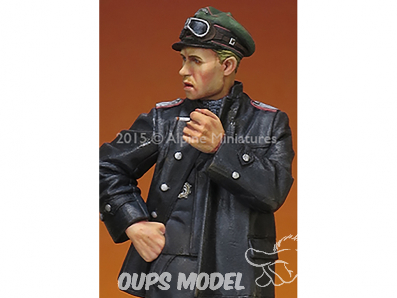 Alpine figurine 35205 WSS AFV Crew 44-45 n°1 1/35