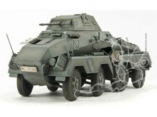 Afv Club maquette militaire 35231 Sd.Kfz.231 VEHICULE BLINDE SUR ROUES ALLEMAND 1/35