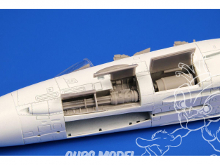 Cmk kit d'amelioration 7453 Installation du canon côté bâbord F-14A Tomcat Kit Academy 1/72