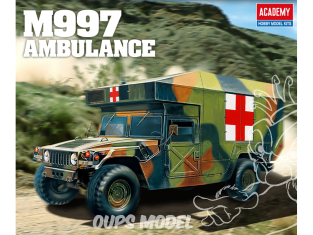 Academy maquette militaire 13243 M997 Maxi-ambulance 1/35