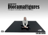 American Diorama figurine AD-24704 Diorama series - Figurine homme assis en tailleur 1/24