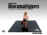 American Diorama figurine AD-24706 Diorama series - Figurine femme avec valise 1/24