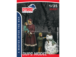 Dynamo models figurine 35031 Un hiver après la Guerre - Femme avec bébé et enfant jouant avec un bonhomme de neige 1/35