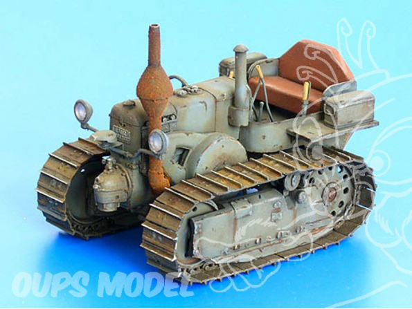 Plus Model 062 Tracteur a chenilles Lanz Bulldog 35 HP Catterpillar 1/35