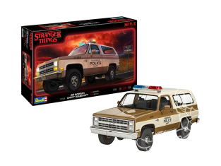 Revell maquette voiture 07724 "Stranger Things" Jim Hopper´s Chevy® Blazer K5™ 1/25