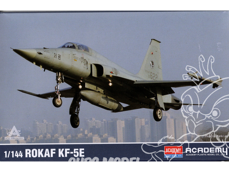 Academy maquettes avion 12644 ROKAF KF-5E 1/144