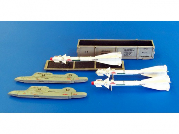 Plus Model AL4032 Missiles Russes R-60M/MK AA-8 Aphid pour MiG-29 1/35